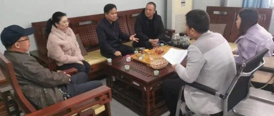 近日賀州市工信局相關(guān)領(lǐng)導(dǎo)蒞臨我司調(diào)研